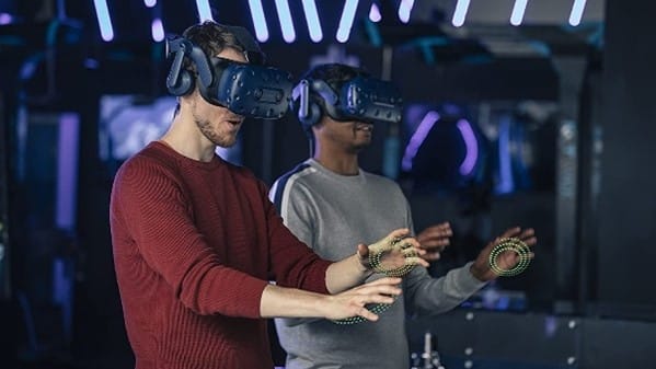 XR・ハンドトラッキング・ハプティクス・AIソフトウェア・3D